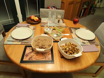 Meatballs Mushroom Gravy 5