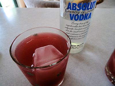 Absolute Pomegranate Julep at oldfatguy.ca