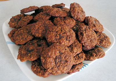 Molasses Oatmeal Cookies 6